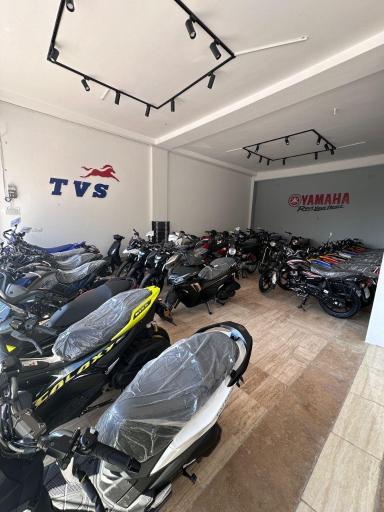 عکس نیرو موتور قرچک (کد۸۱۱۲۳)