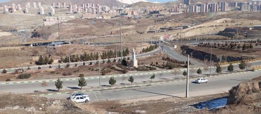 عکس مجسمه امیرکبیر