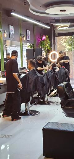 عکس آرایشگاه کمیل vip