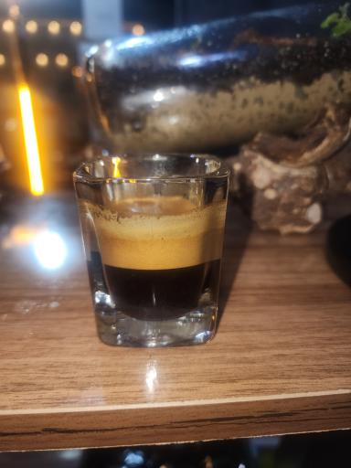 عکس کافه ۳۳