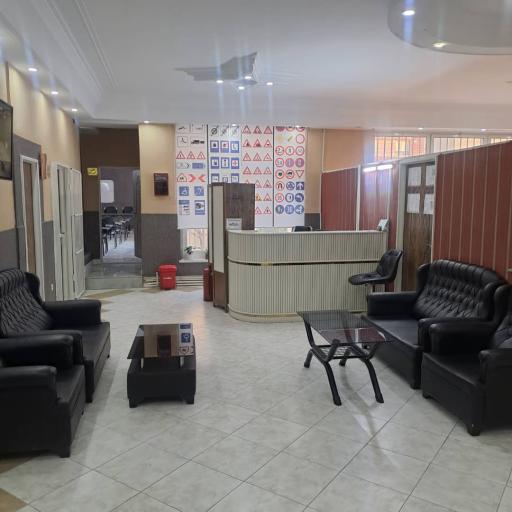 عکس آموزشگاه رانندگی ملل