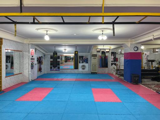 عکس باشگاه کاراته نام آوران