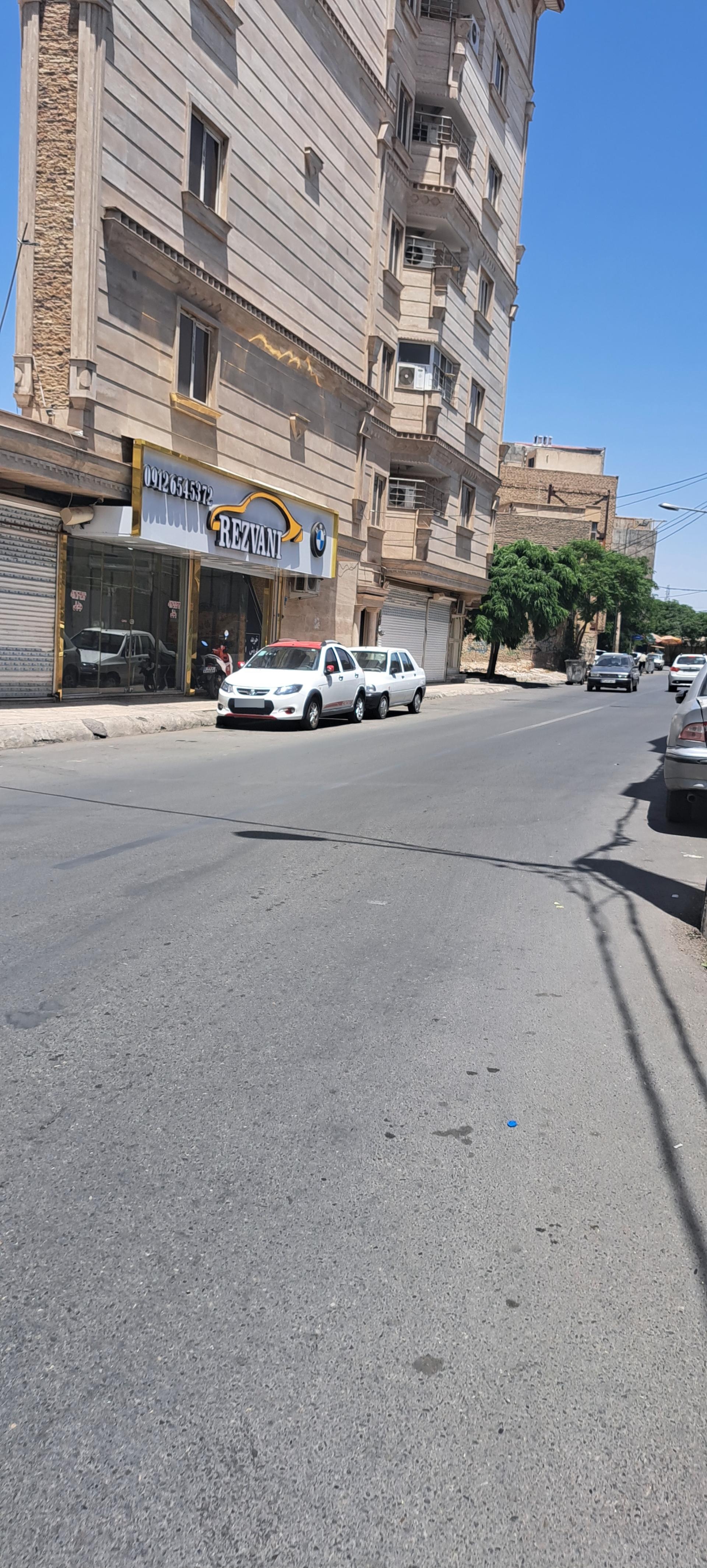 عکس نمایشگاه‌ رضوانی