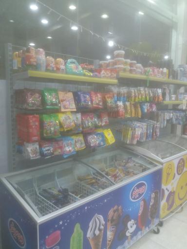 عکس فروشگاه زنجیره ای گندم شعبه شاهدقم