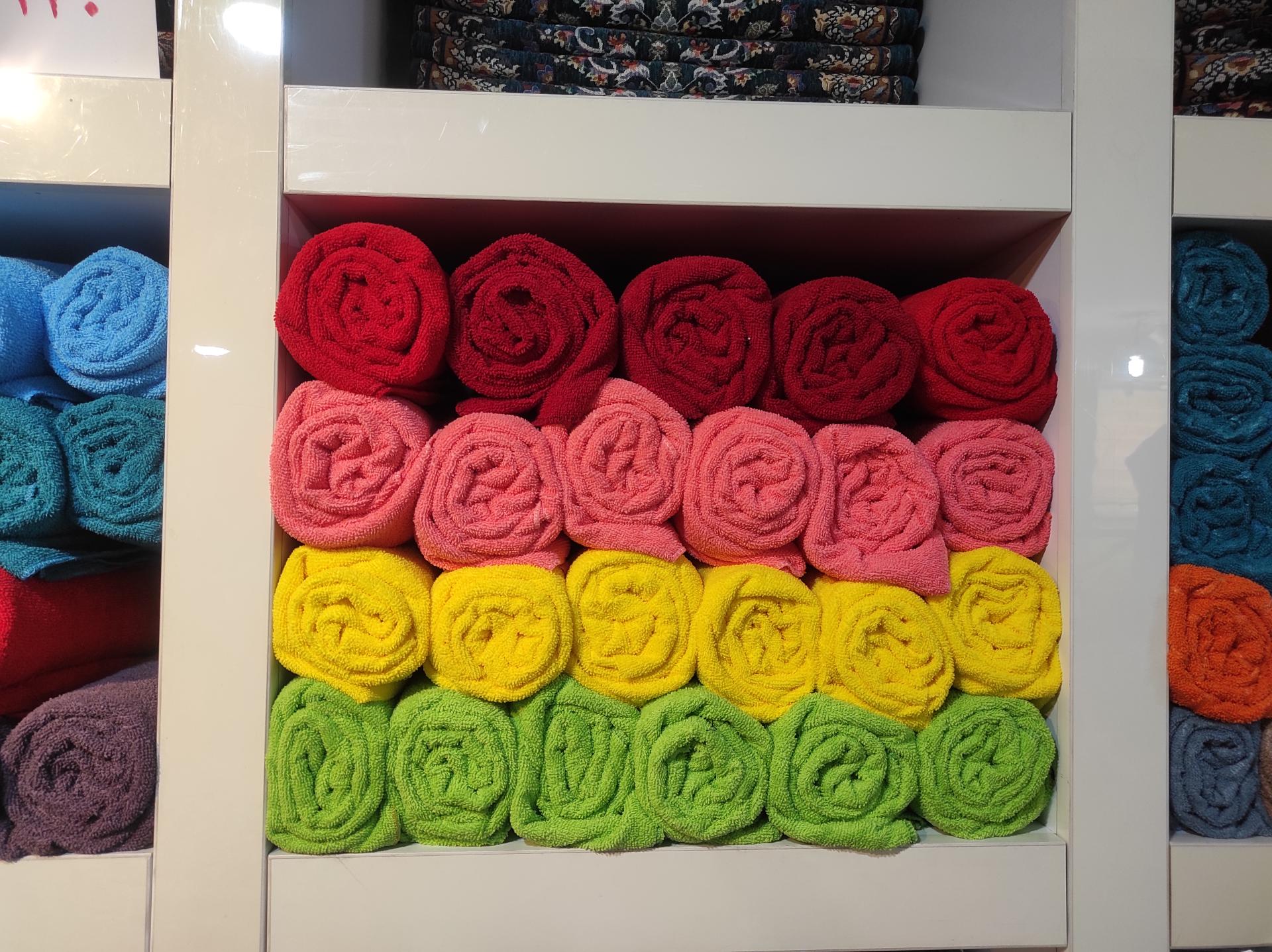 عکس تولید و پخش حوله و کالای خواب کافی 