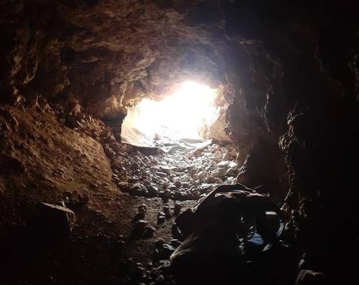 عکس غارهای دستکند آمل