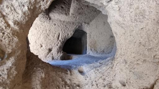 عکس غارهای دستکند آمل