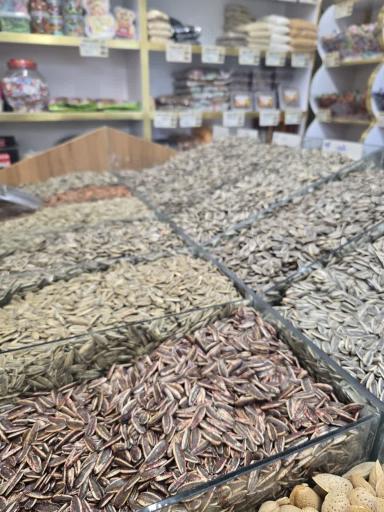 عکس کلبه تخمه 