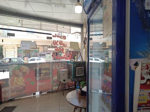 عکس ساندویچ  عمو احمد 