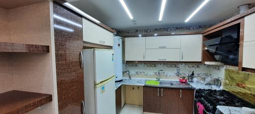 مهمانسرا و اقامتگاه دوستان