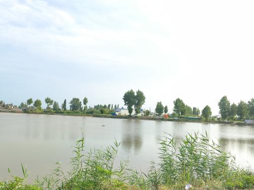 عکس دریاچه بصر اندون