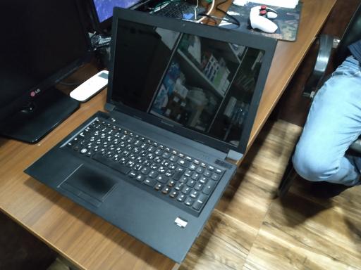 عکس خدمات کامپیوتری سوما