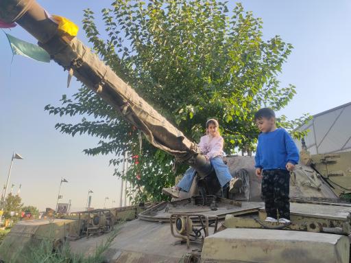 عکس باغ موزه انقلاب اسلامی و دفاع مقدس