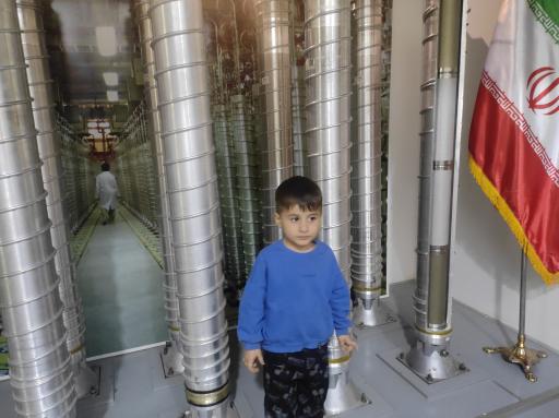 عکس باغ موزه انقلاب اسلامی و دفاع مقدس