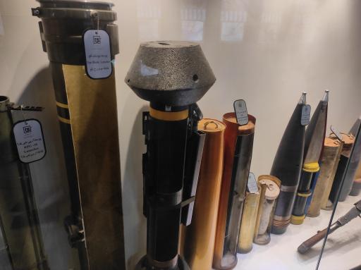 عکس باغ موزه انقلاب اسلامی و دفاع مقدس