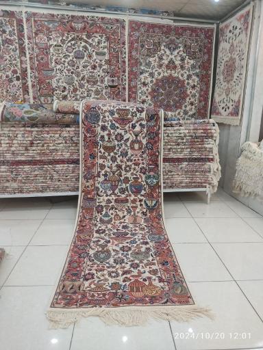 عکس تولیدی فرش دستباف سرباز 