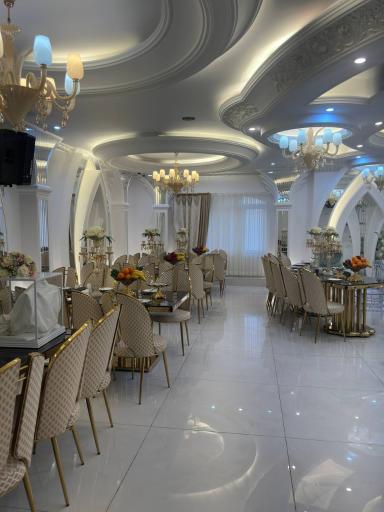 تالار پذیرایی بیناتس