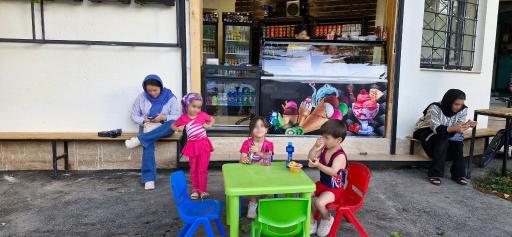 عکس کودکستان آوش