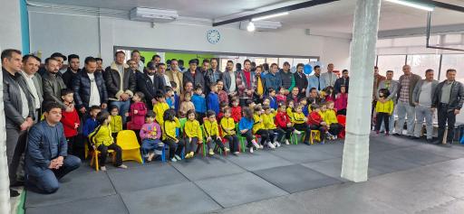 عکس کودکستان آوش