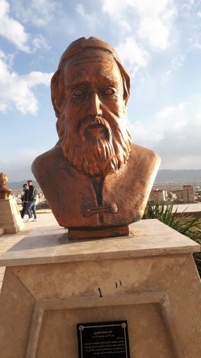 عکس مقبره خیام نیشابوری مینی ورد