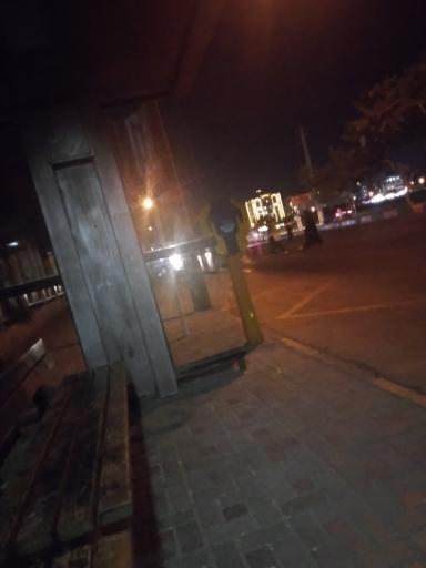 عکس ایستگاه اتوبوس شریعتی 60