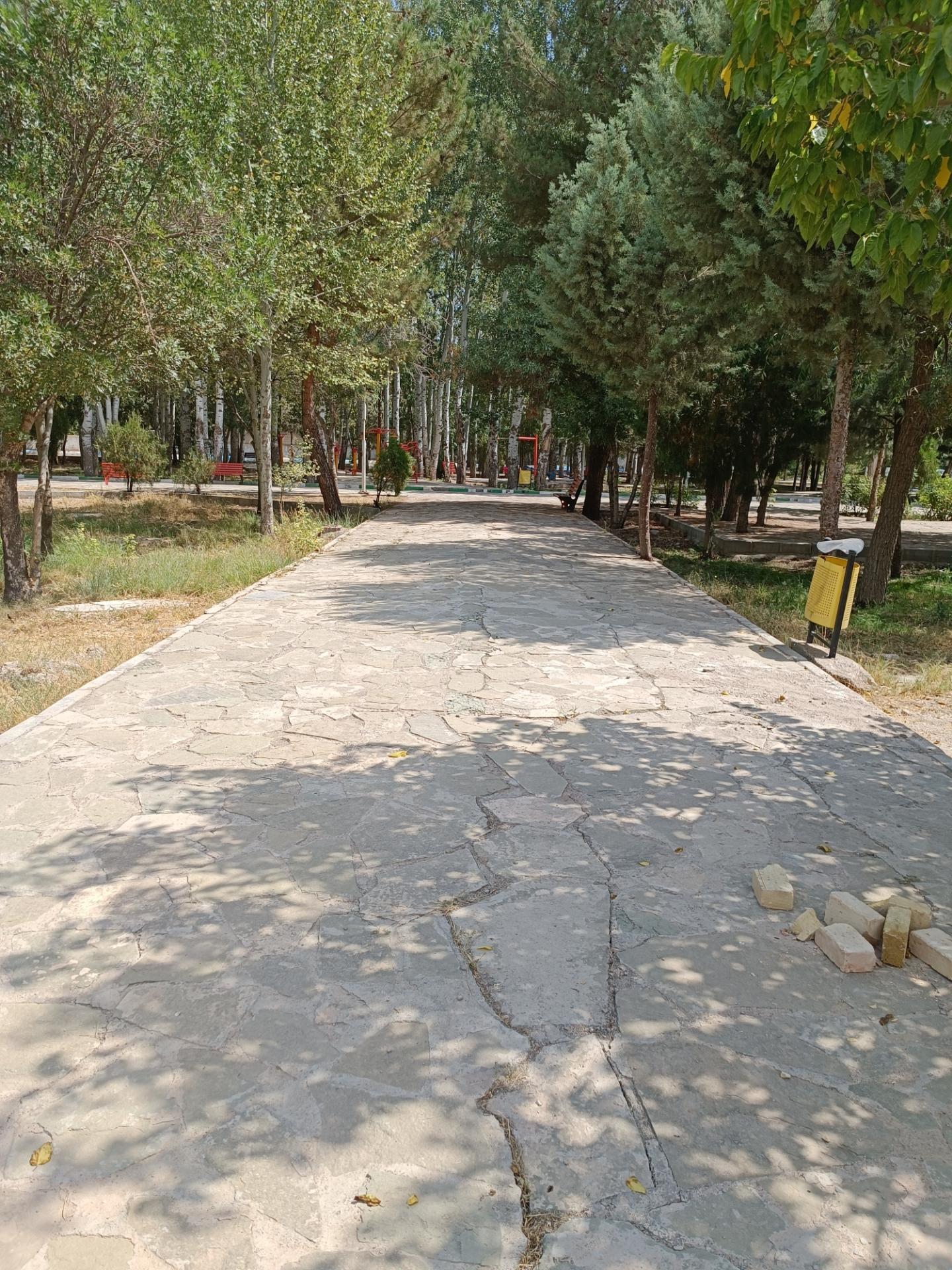 عکس پارک شهدا