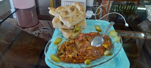 عکس آشپزخانه و کافه عمو حشمت