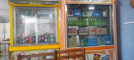 عکس آشپزخانه و کافه عمو حشمت