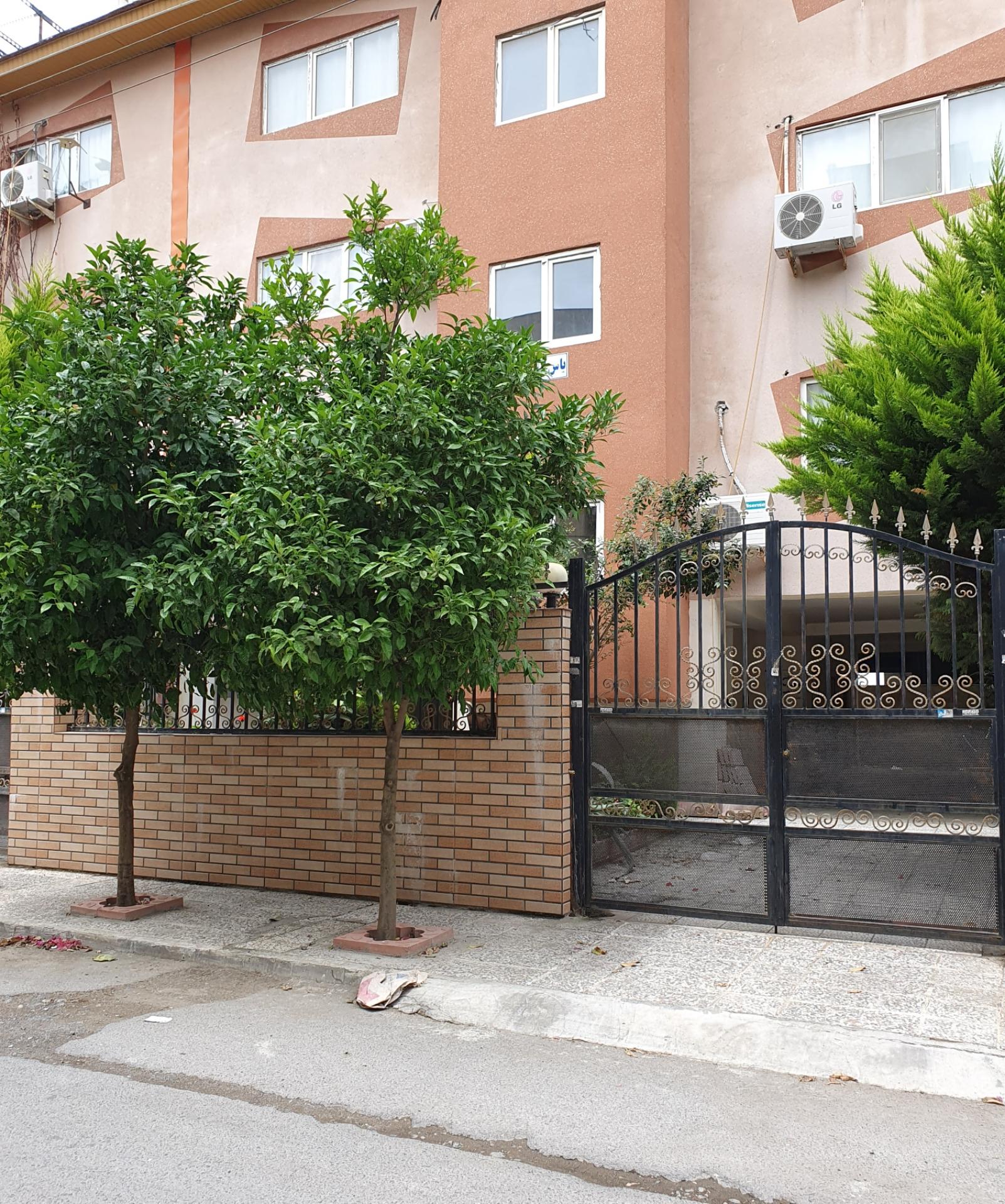 عکس ساختمان یاس ۲