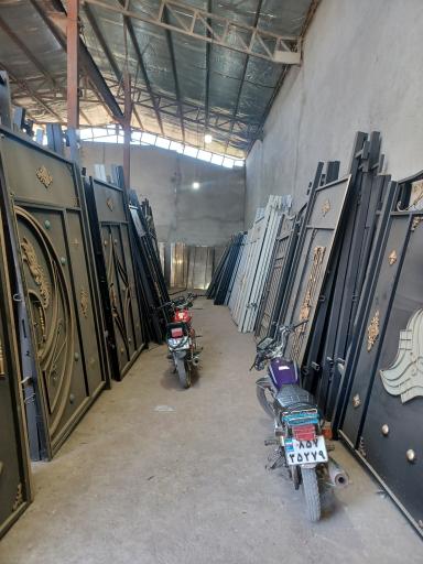 عکس درب و پنجره سازی تکنو صنعت نوین