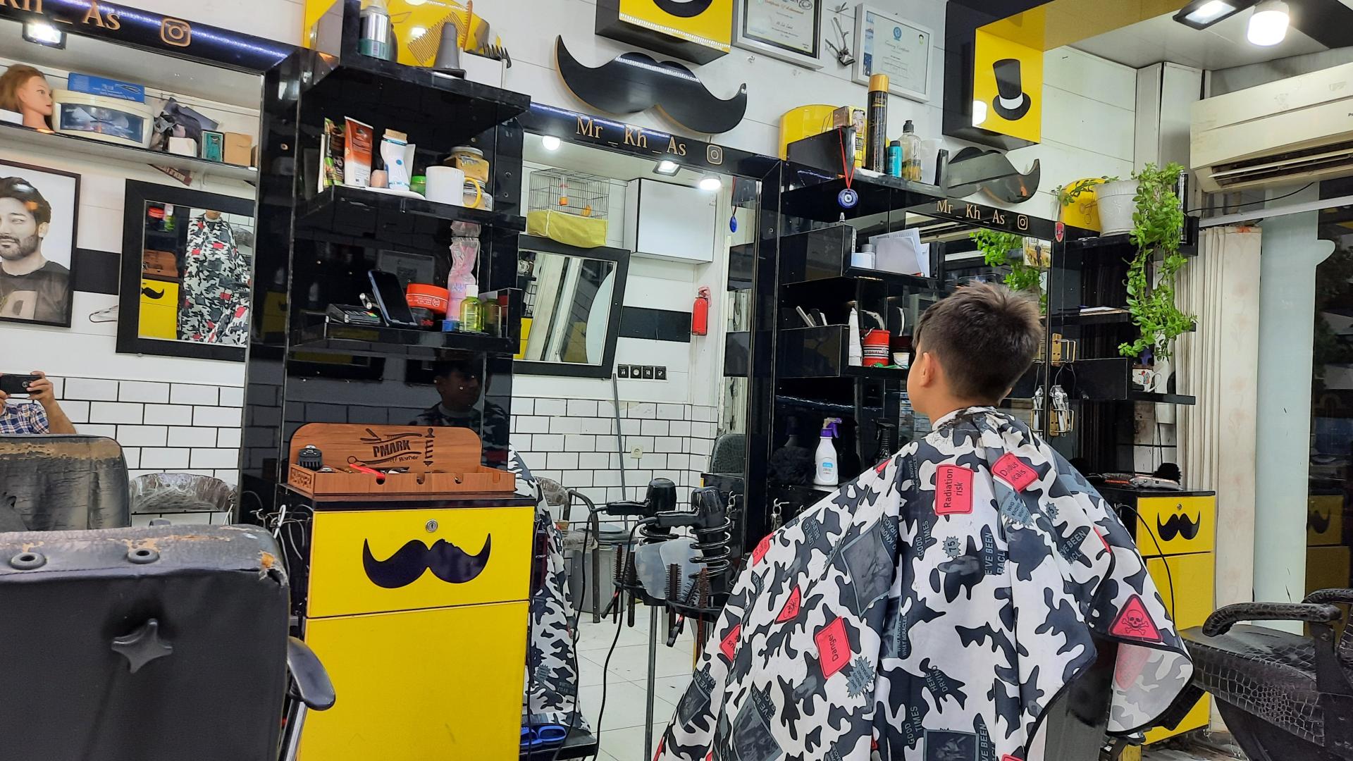 عکس آرایشگاه آقای خاص