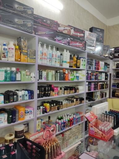 عکس لوازم‌آرایشی‌بهداشتی‌ساحل 