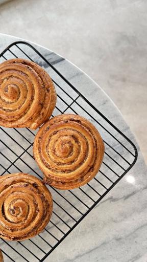 عکس کافه بیکری حیات 