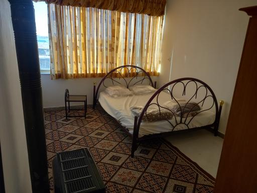 عکس مهمان پذیر لاله الوند