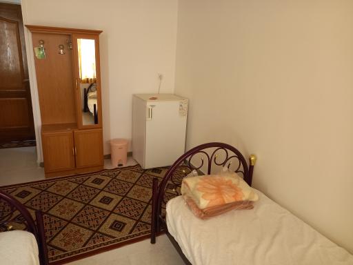 عکس مهمان پذیر لاله الوند