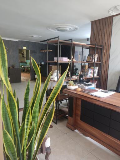 عکس آموزشگاه موسیقی بینش