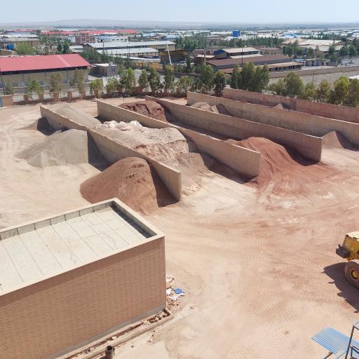 عکس کارخانه خاک روی آوران