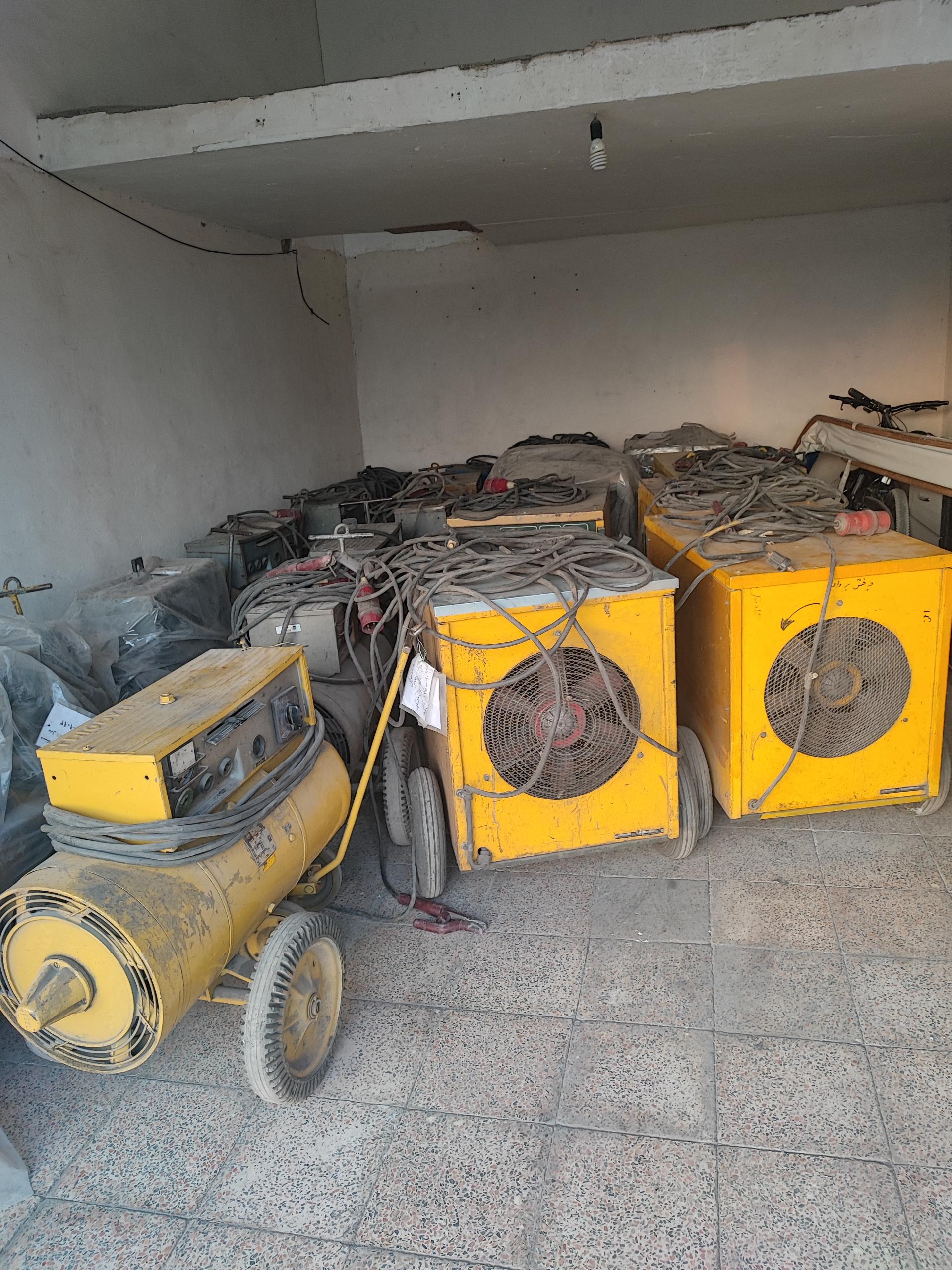 عکس فلزات رنگی طاهر بدرلو