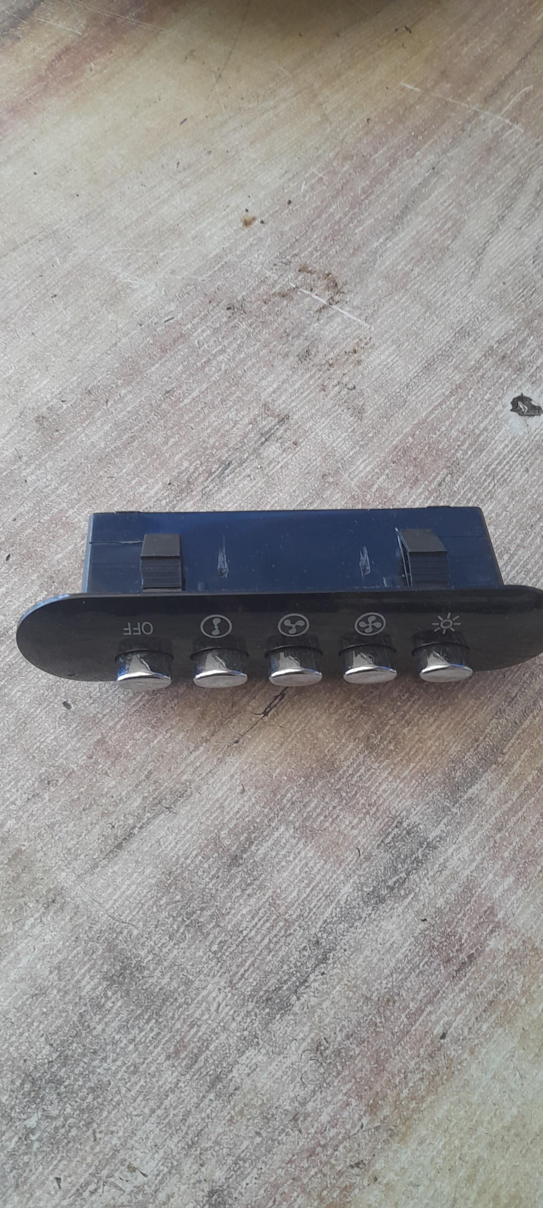 عکس تعمیرات هود و اجاق گاز صحرائی