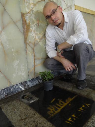 عکس آرامگاه جلال آل احمد