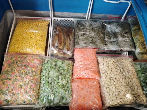 عکس سبزی خردکنی کدبانو 