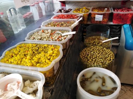 عکس سبزی خردکنی کدبانو 