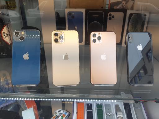 عکس موبایل رفعت