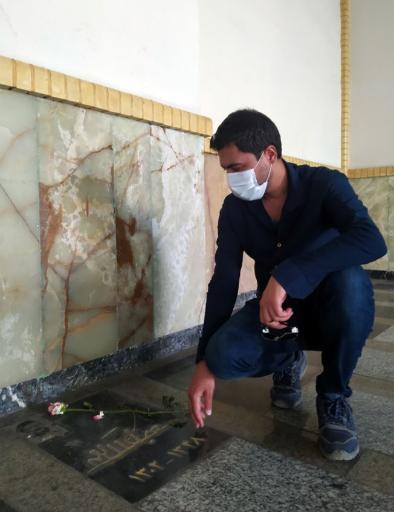 عکس آرامگاه جلال آل احمد