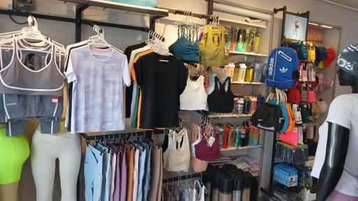 عکس فروشگاه ورزشی ایلیا