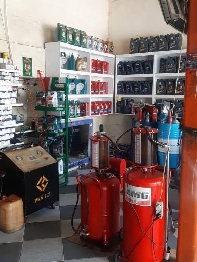 عکس تعویض روغنی صادقی