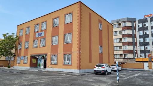 عکس دبیرستان ریحانه طهوریان
