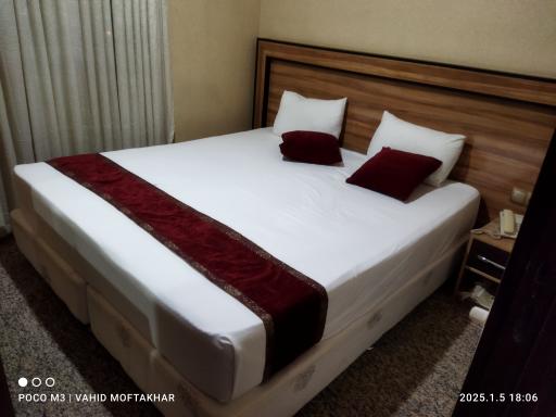 عکس هتل رویال