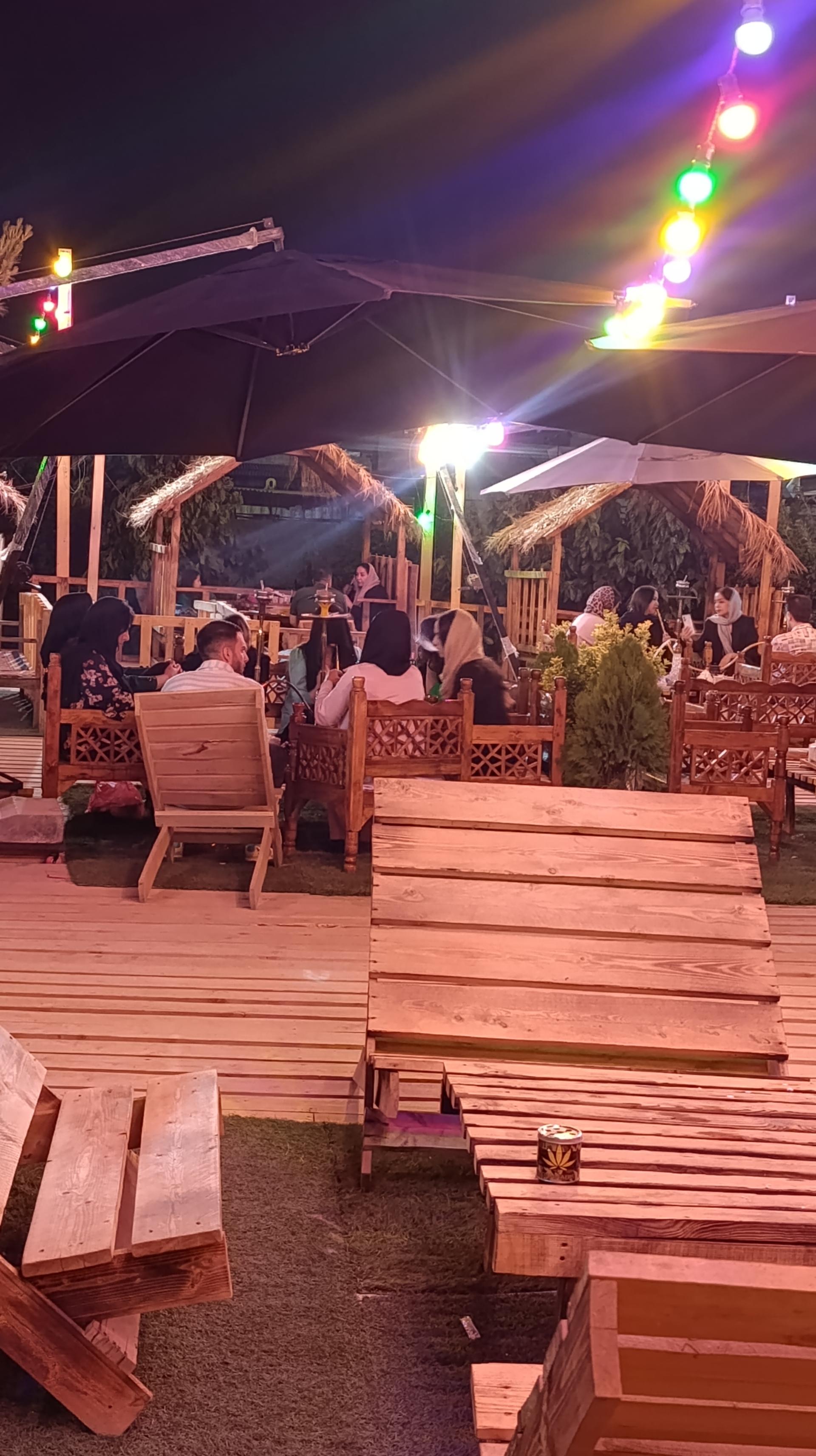 عکس کافه گیسوم 