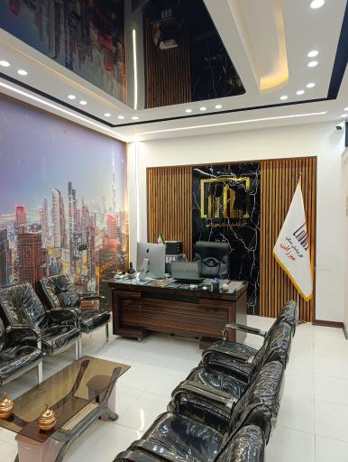 عکس کارشناسان مسکن میرزائی